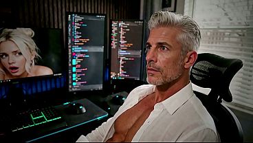Melisa, my blonde stepdaughter, catches me masturbating in the gaming setup and ends up riding me - Spanish porn - AI PORN