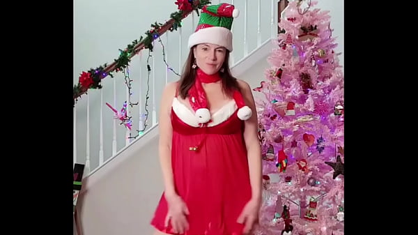 Parte-02 No m&ecirc;s do natal... Dessinha a surfistinha faz revela&ccedil;&otilde;es no s&oacute; com Leo ogro: - quero fuder com com 08 homens ,fodi com dois e gostei.