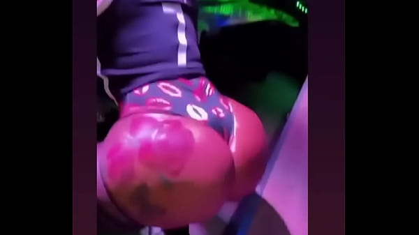 Can I u with my fluffy ass