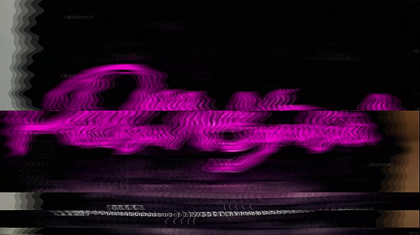 ESPOSA  REPUTA , MIENTRAS EL  MARIDO  COCINA Y LIMPIA ELLA  SE RECOJE  LA HERMOSA Y  DURA  VERGA  DEL PILETERO