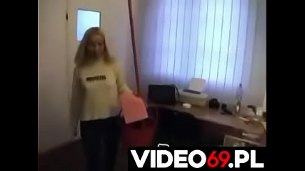 Polish porno - A student looking for a job