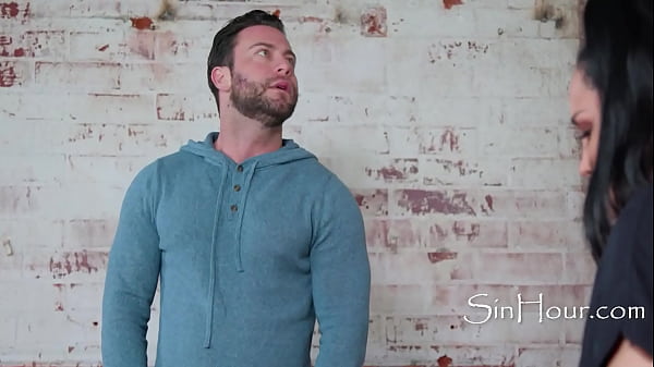 VC Convinced To Invest In Sex Parlor- Seth Gabi Paltrova
