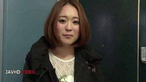 Dreamy Asian temptress seduces with her sensual insolent blowjob prowess