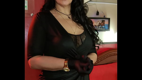Beautiful milf teacher can teach you how to dance salsa, reggaeton and cum in to her pussy