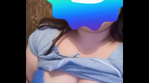 Un Voisin Infidèle M'envoie Une Vidéo