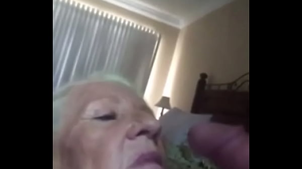 Mamie Prend Le Jus