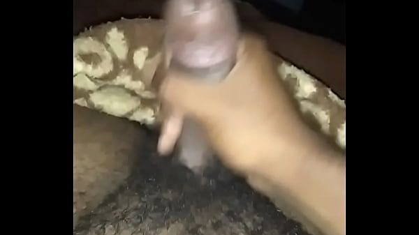 Tocando sem gozar tesão do caralho