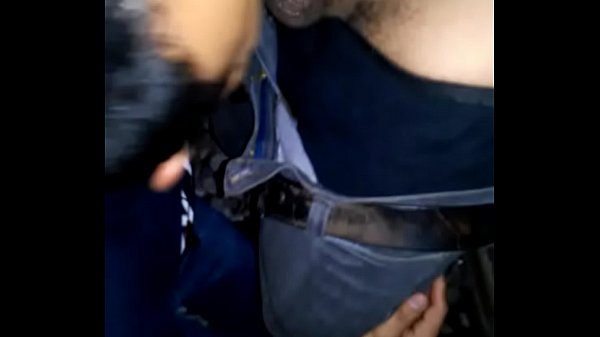 Un puto me la chupa a mi y a mi valedor