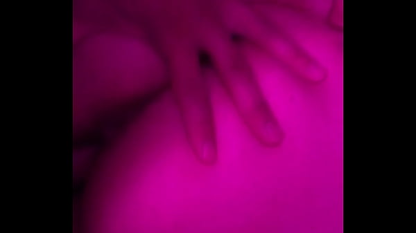 I fuck my girlfriend in handcuffs