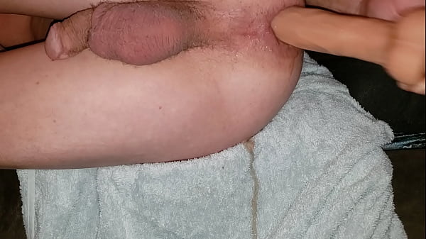 Fucking myself till my ass spurts