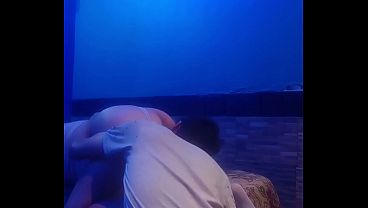 I give my girlfriend a blowjob in a motel 96 sec