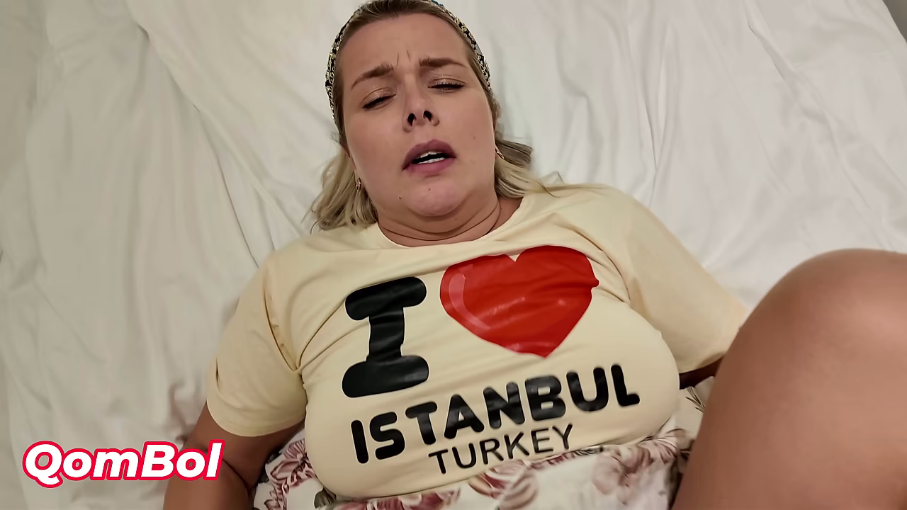 b&uuml_y&uuml_k g&ouml_tl&uuml_ turist kadın istanbul'_da otel personeliyle seks yapıyor