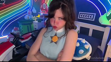 Belle Delphine's mario song