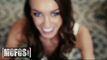 MOFOS - Charity Crawford Rides Her Boyfriend’s Big Dick After A Very Successful Shopping Day