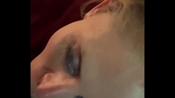 Sie Lutscht Wirklich Gern Schwänze
