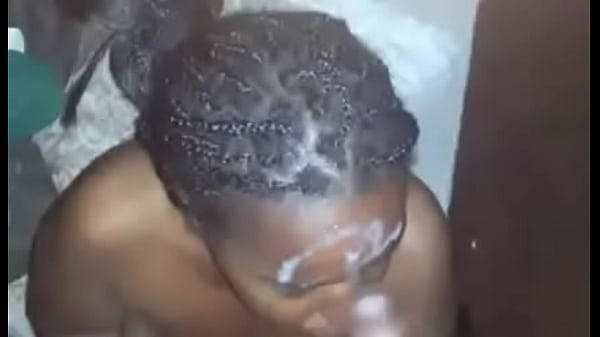 Aku getting head from neighbours