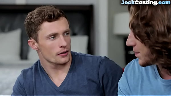 Casting jock buttfucked for jizz after exchangi...