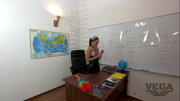 TEACHER TOOK DILDO