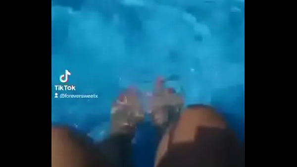 Foreversweetx - update #1 - Feet Pool ?