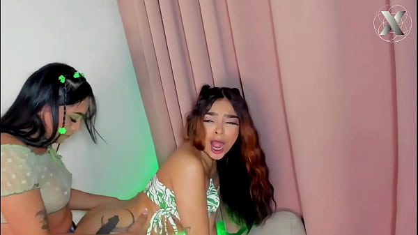 Stunning lesbian fucks her girlfriend with strapon doggystyle and rides