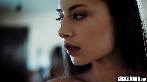 Sexy petite teen Kyler Quinn played with herself before blowjob with Elexis Monroe