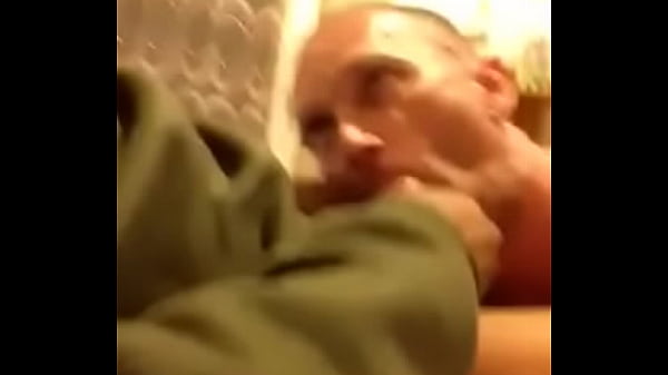 Norik sucks straight black dude during he watch...