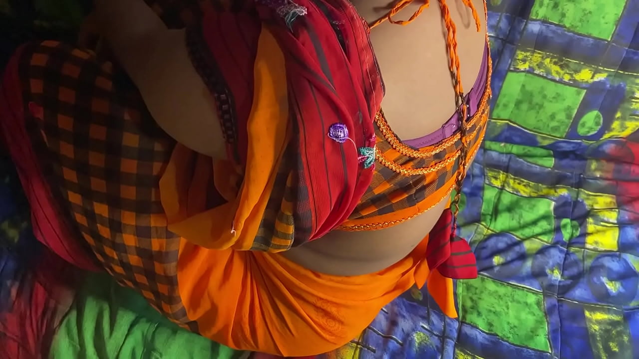 Desi Bhabhi seduced her brother-in-law with a squirt - Indian Sex