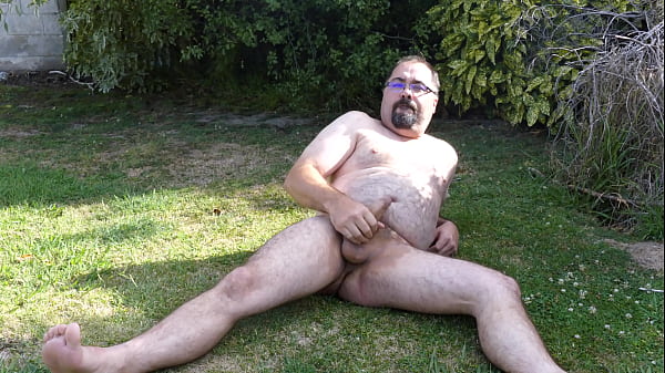 Download Video - Wanking outside