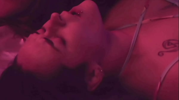 Irresistible Feet For The Pleasure Of Rotten Venus and Agatha Mama - Dirty Version