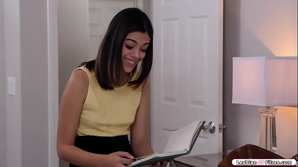 Latina teen licks the gf of her