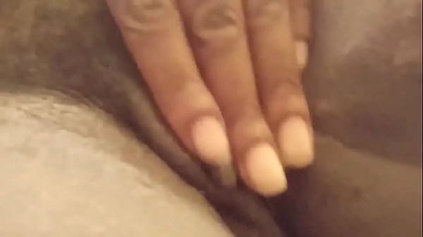thumb self luv