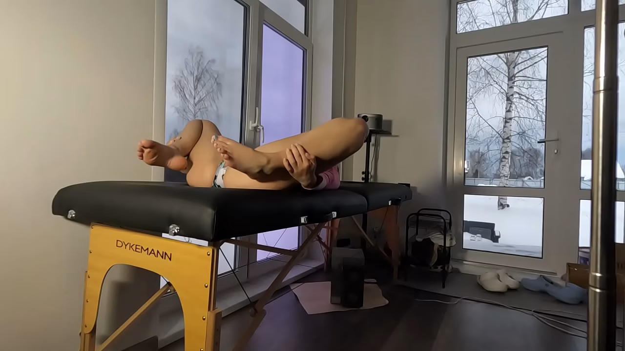 Quick Yoga for Posture | Fix Your Back sheer misssvikki