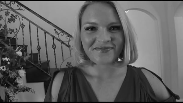 Perv BBC roomate Fucks After Photoshoot