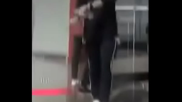 كل الناس بتدور عليه