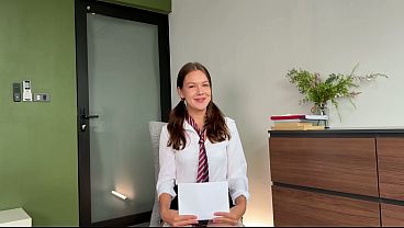 VIRTUAL SEX - An old professor creampied his student to help her pass her exam.