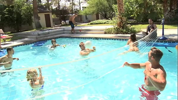 Blonde Sage Fox Keeps Sucking Seth Brogan's Dick After He Creampied Her!