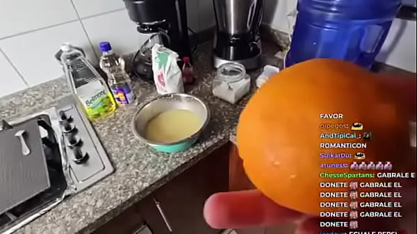 El cristianghost culea con la Cyntia mientras h...