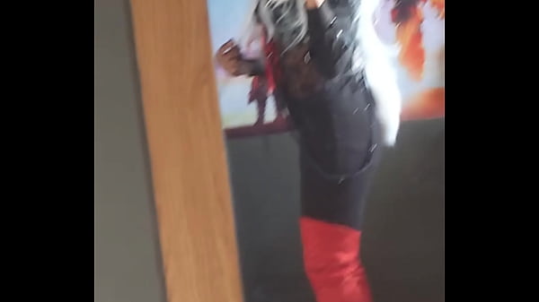 your Favourite Femdom LadySpaceFox