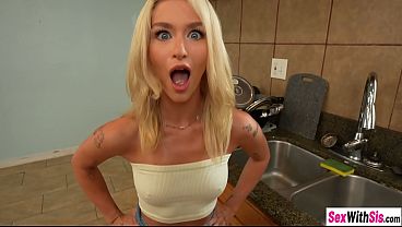 Teen stepsister and babysitter Addison fucks teens big dick stepbro