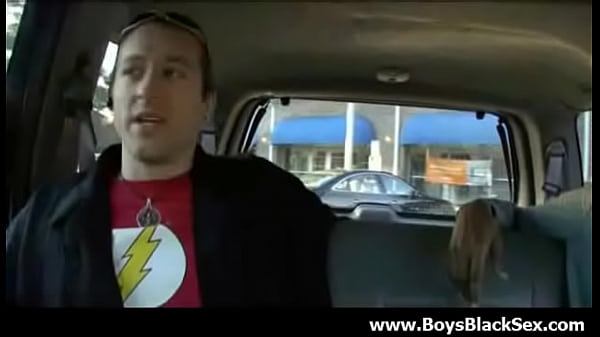 セクシーな黒人のゲイの男の子は白人の若い男ハードコア24をファック