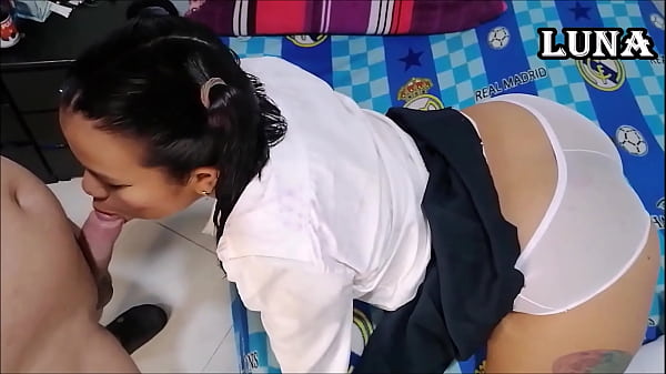 Rich Buttocks Veneca Student Knows How To Suck Cock Very Well And She Loves To Receive The Cum In Her Rich Little Mouth. 1 P