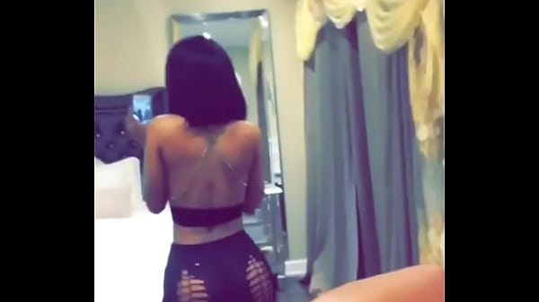 Miloberosa twerk
