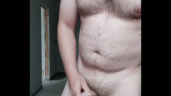 Download Video - VID 294 Masturbare pe santier si baut pisat &lpar;3min&rpar;