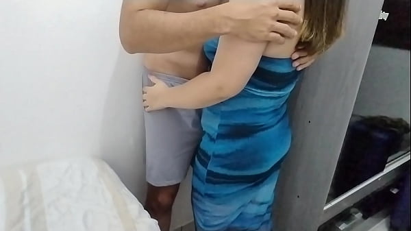 Super Sexy Spice Colegial Virgem Faz Moagem Quente