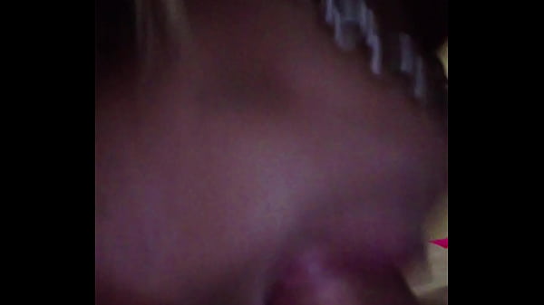 Slut sucking dick for cash