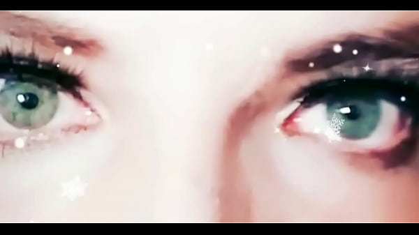 De quem são esses olhos de menina?