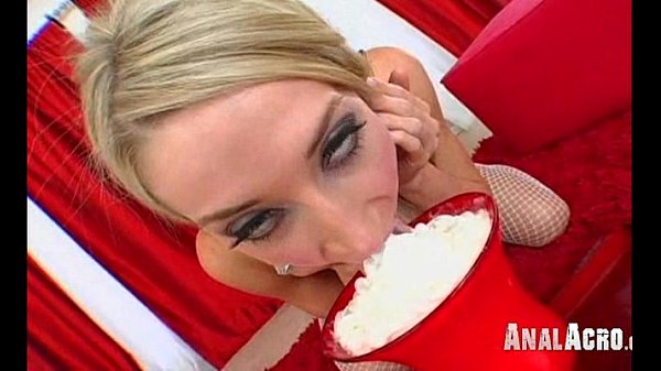 Playing with her asshole 212