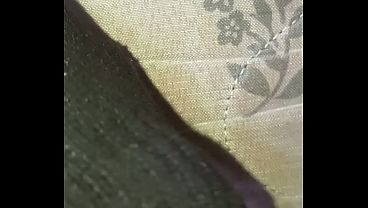 Metendo gostoso no cuzinho no quarto