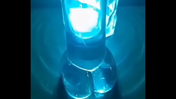 Moulé à la main...