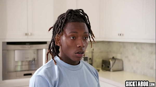 Download Video - Stepmom baking stepsons favorite cookies and MILF Danielle Renae got his big black cock